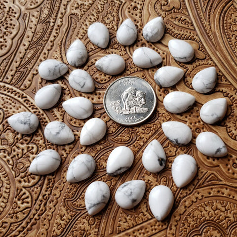 10x14mm White Howlite Pear Cab (1 pc)